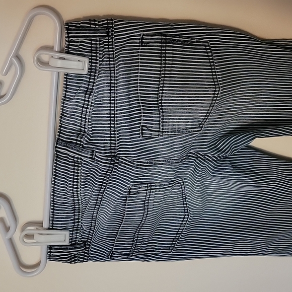 Kids Skinny Pinstripe Jeans, H&M, Size 5-6 - Picture 3 of 5